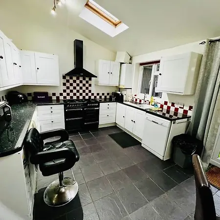 Modern & Cozy 3 Bed House. Villa Coventry Exterior photo