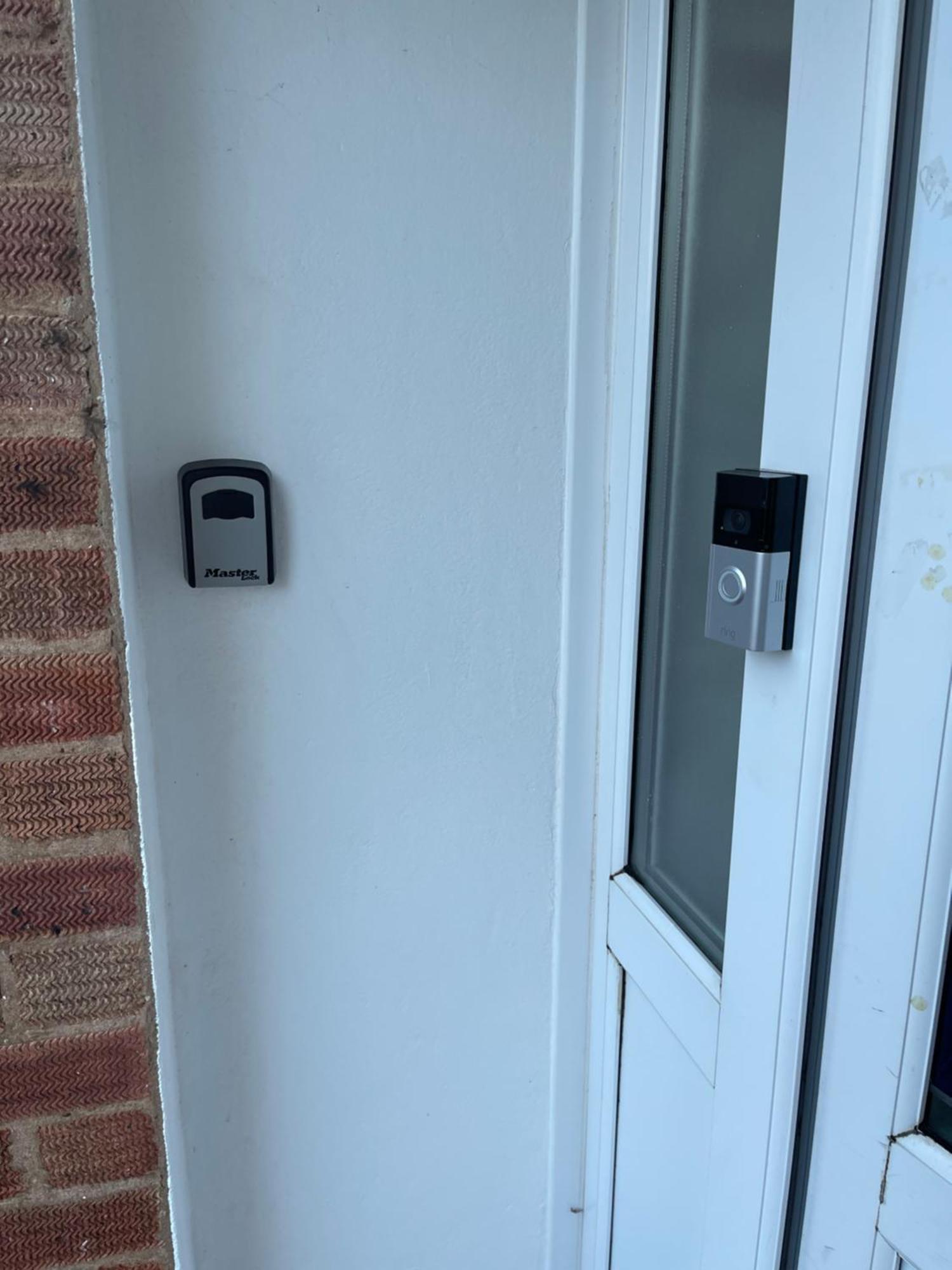 Modern & Cozy 3 Bed House. Holiday home Coventry
